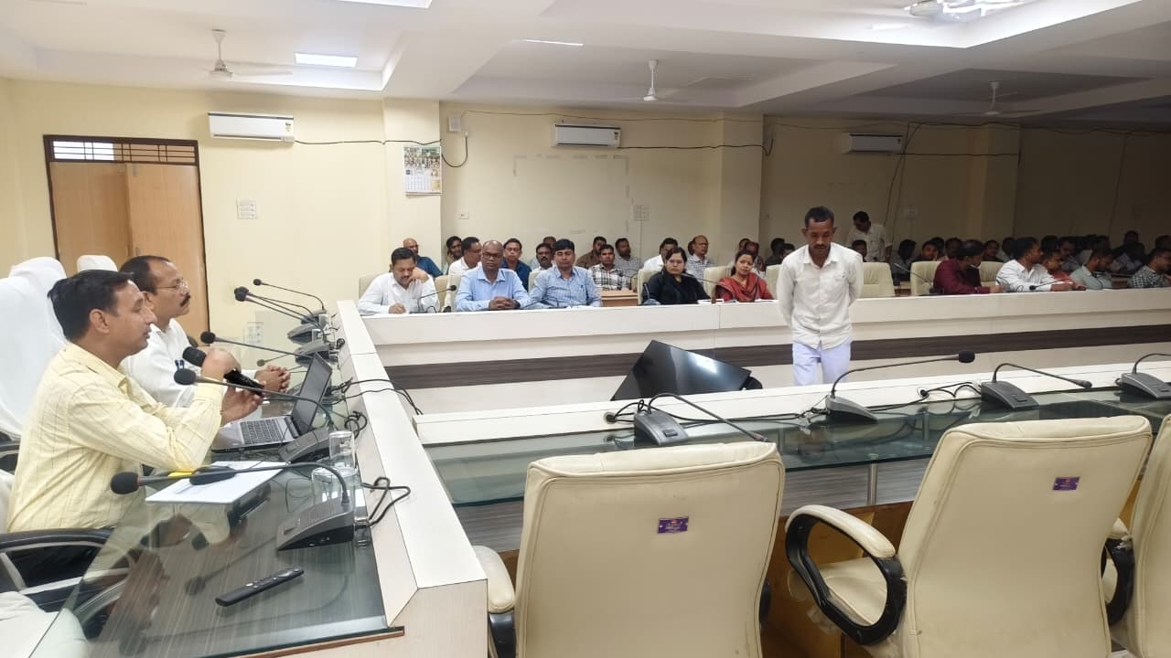 अधिकारियों-कर्मचारियों को आधार आधारित उपस्थिति प्रणाली का प्रशिक्षण एवं ऑन बोर्डिंग कराया गया, आगामी माह से होगी लागू